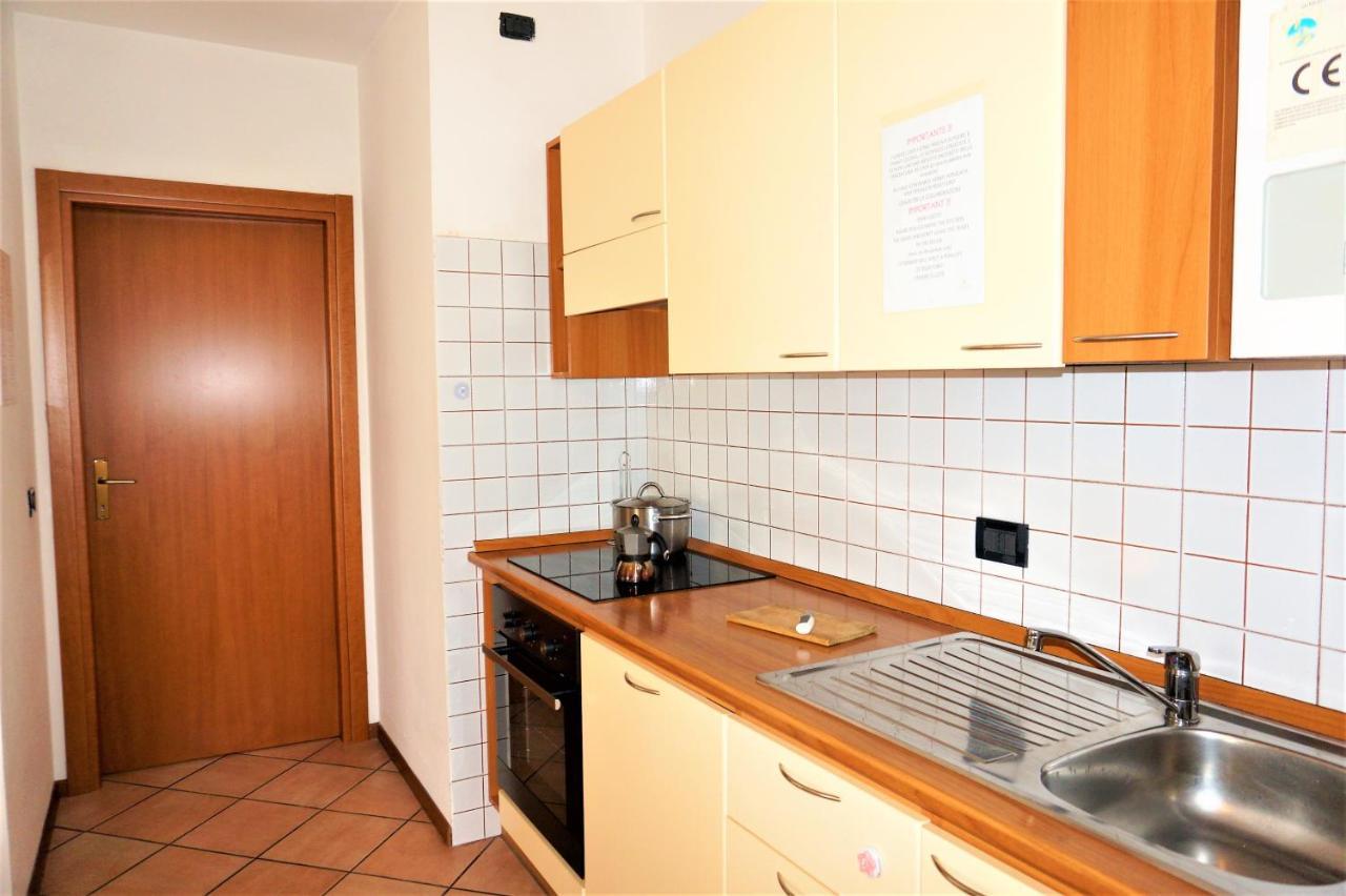 Apartment La Coccinella Riva del Garda Exterior foto
